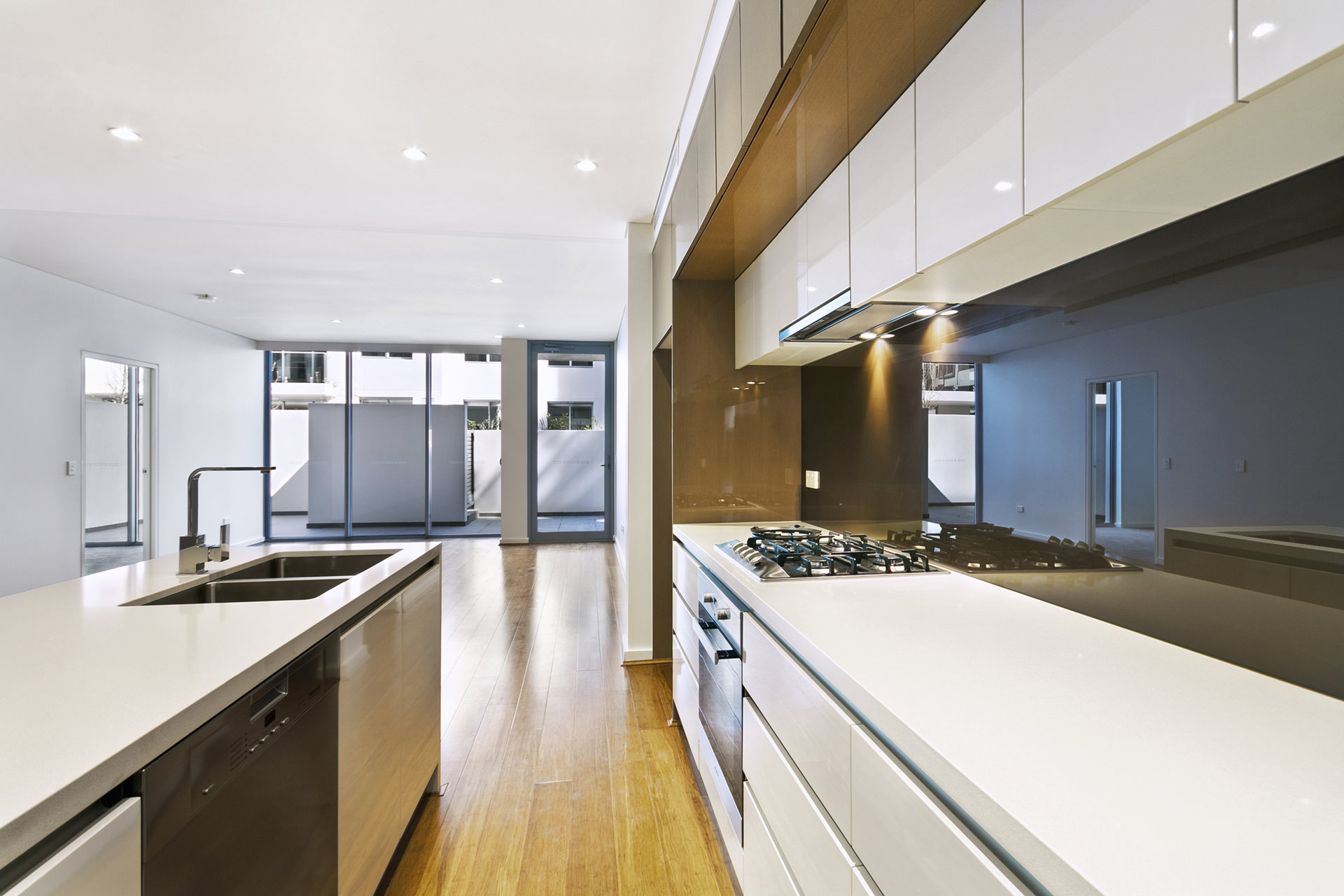 Internal Kitchen Living 02 (Normal Res)