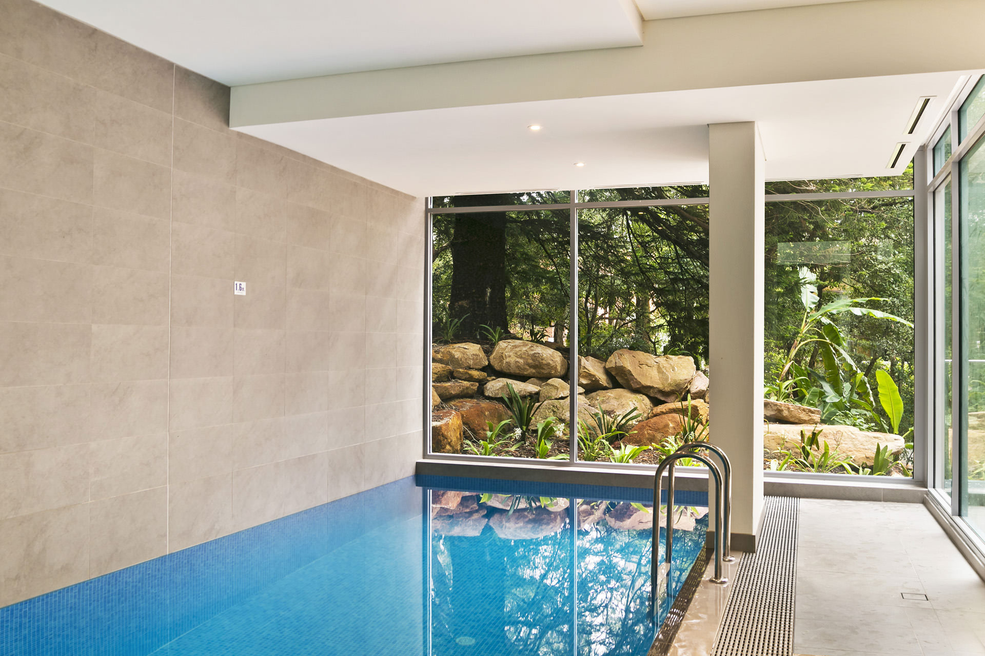 Pool, Gym 03 (Normal Res)