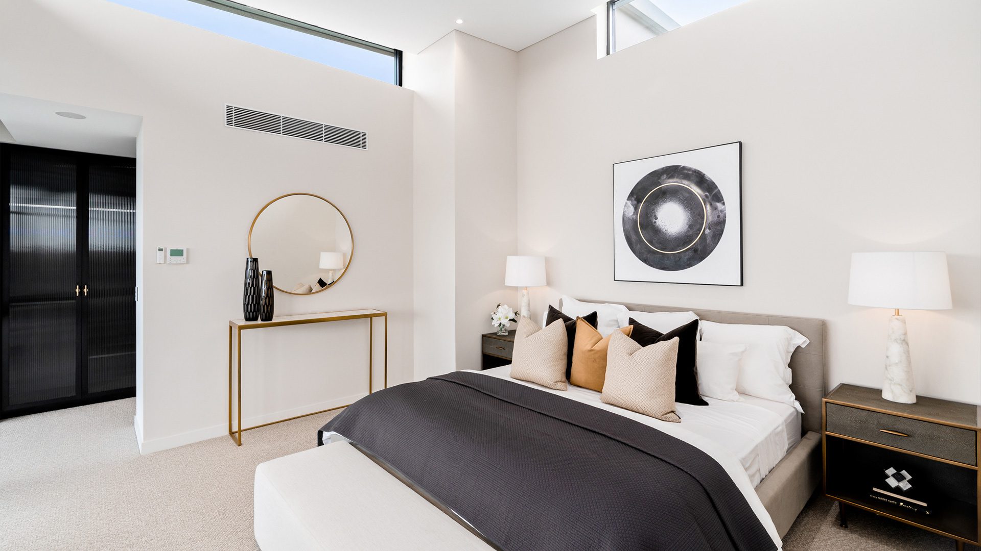 elena-penthouse-collection-bedroom-01